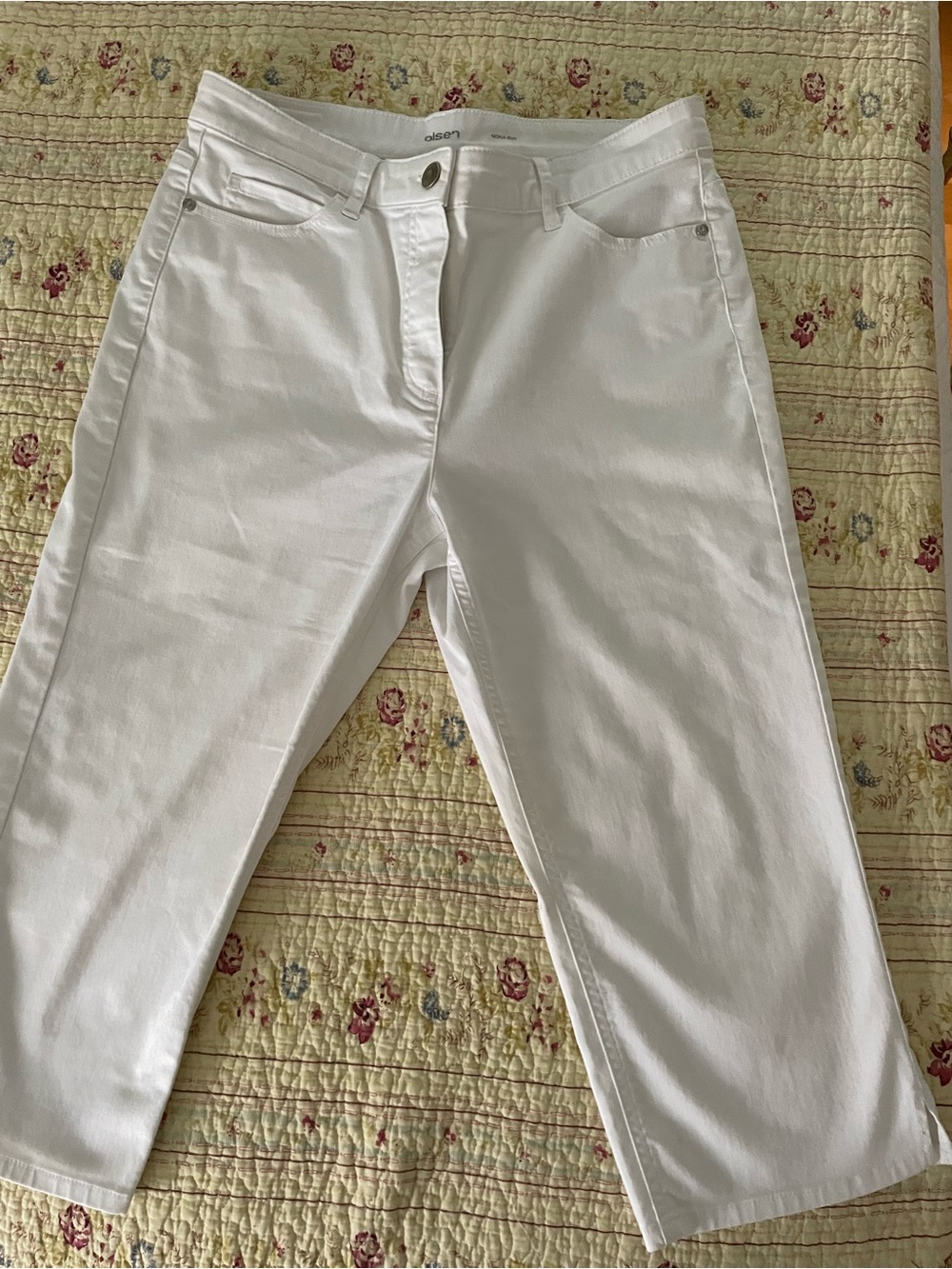 White Women’s Jeans -